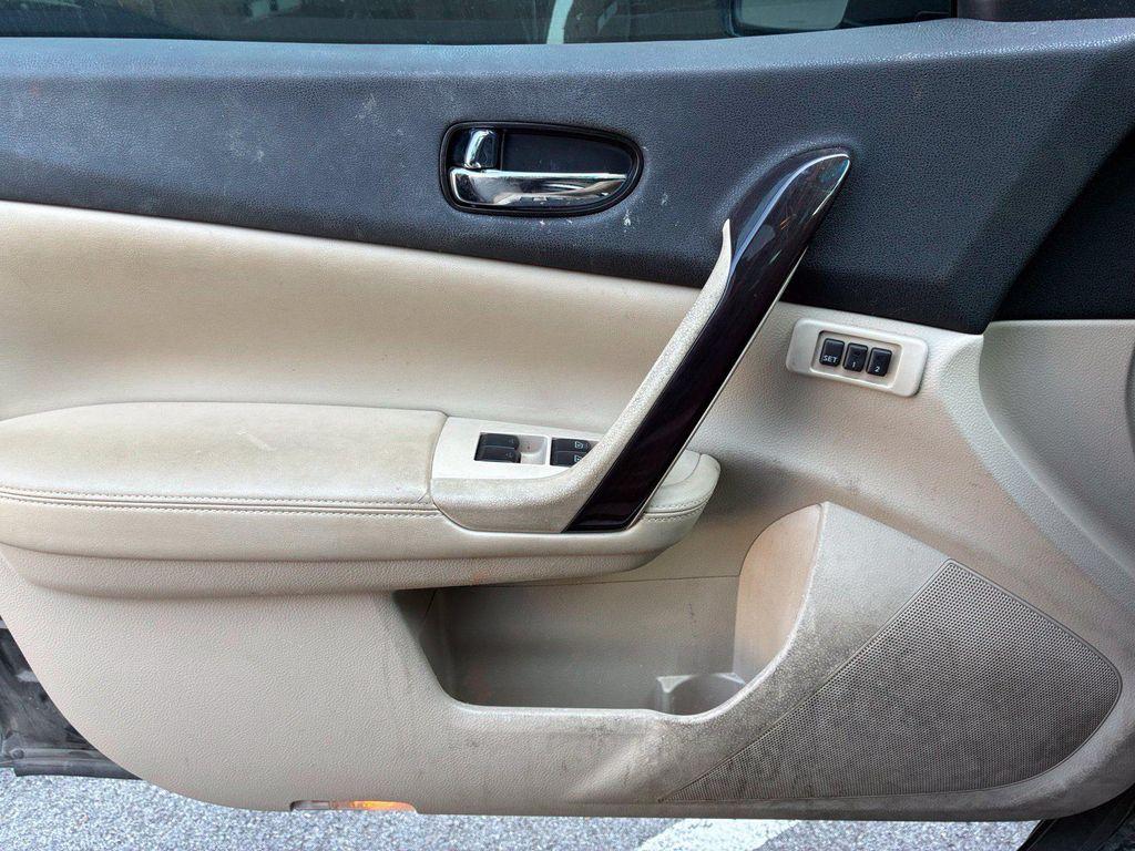 used 2014 Nissan Maxima car