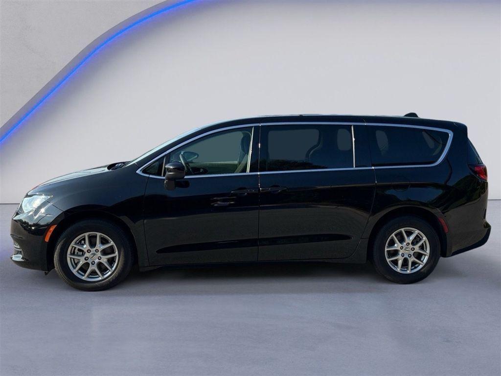 used 2024 Chrysler Voyager car
