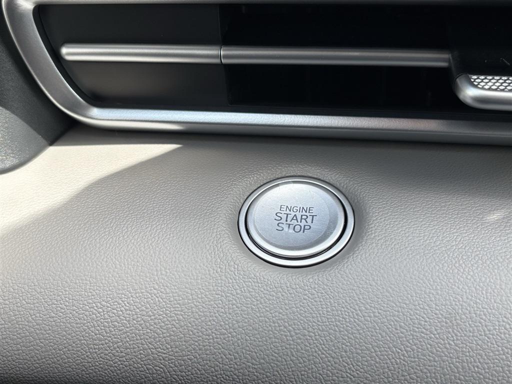 new 2025 Hyundai Elantra car, priced at $19,995