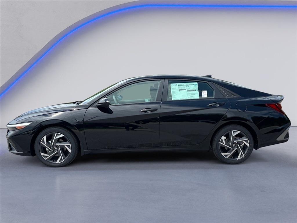 new 2025 Hyundai Elantra car, priced at $19,995
