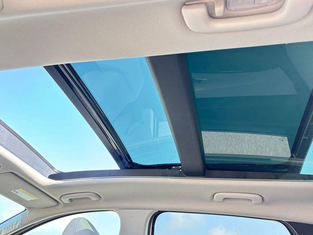 new 2026 Hyundai TUCSON Hybrid car, priced at $40,245