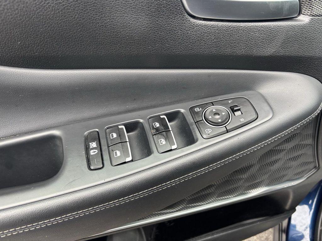 used 2020 Hyundai Santa Fe car, priced at $16,972