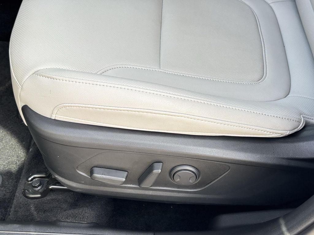 used 2025 Hyundai Tucson car, priced at $27,461