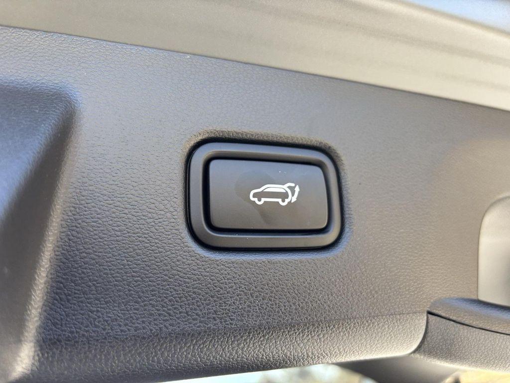 used 2025 Hyundai Tucson car, priced at $27,461