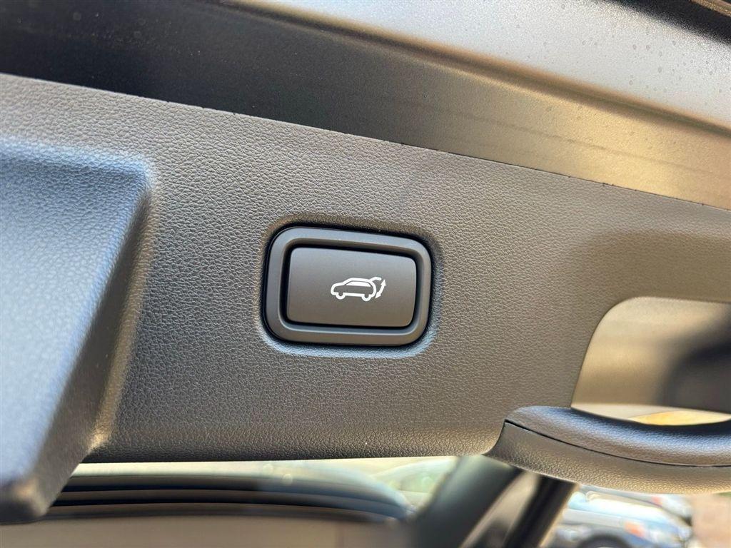 new 2026 Hyundai Tucson car, priced at $28,105