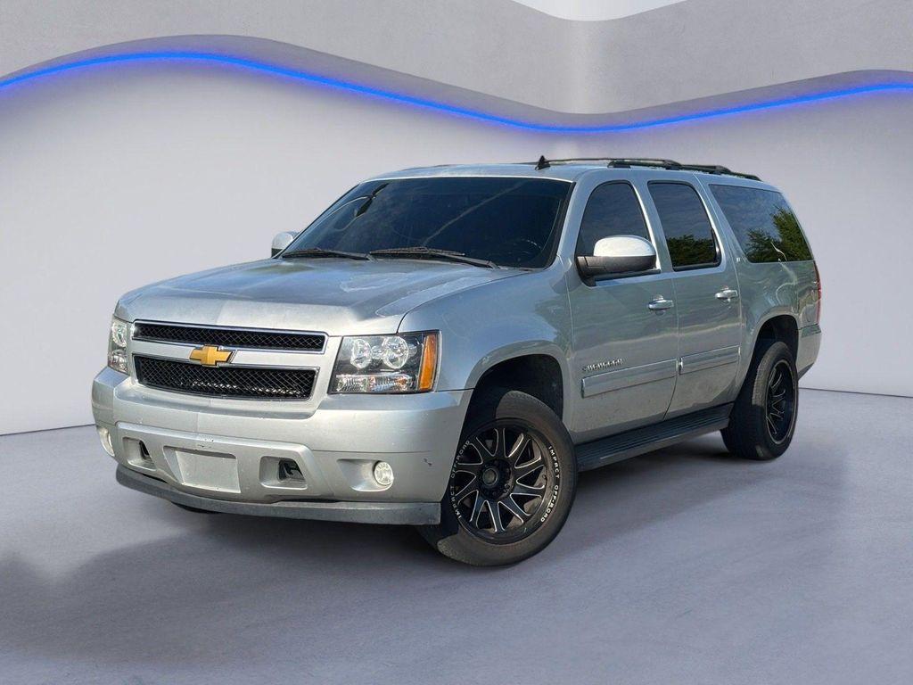 used 2013 Chevrolet Suburban car, priced at $9,999