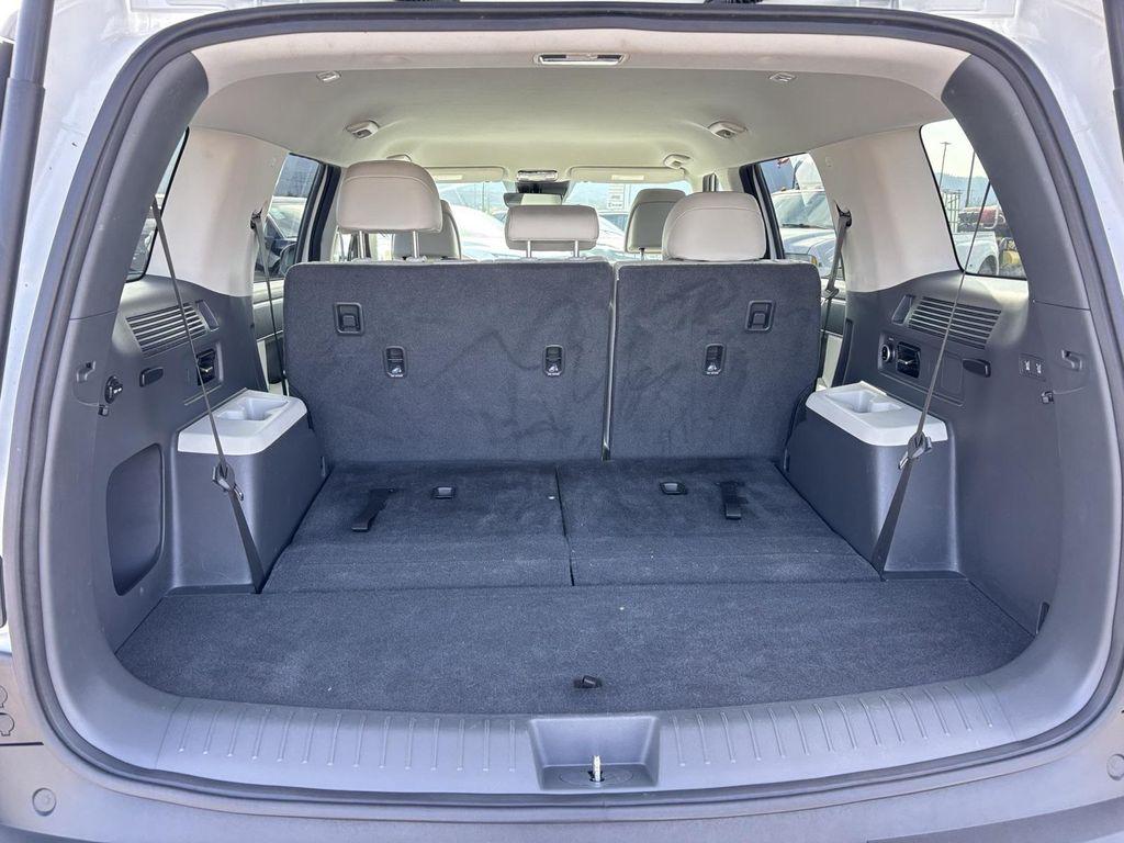 used 2024 Hyundai Santa Fe car, priced at $27,934