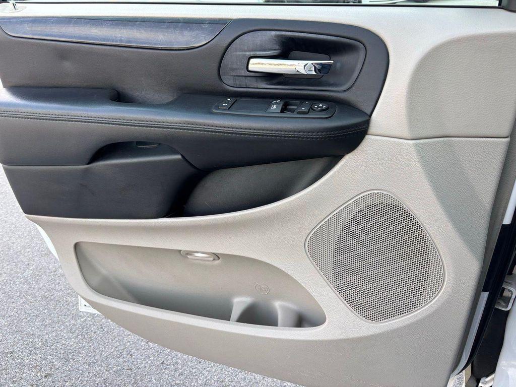 used 2014 Dodge Grand Caravan car, priced at $6,148