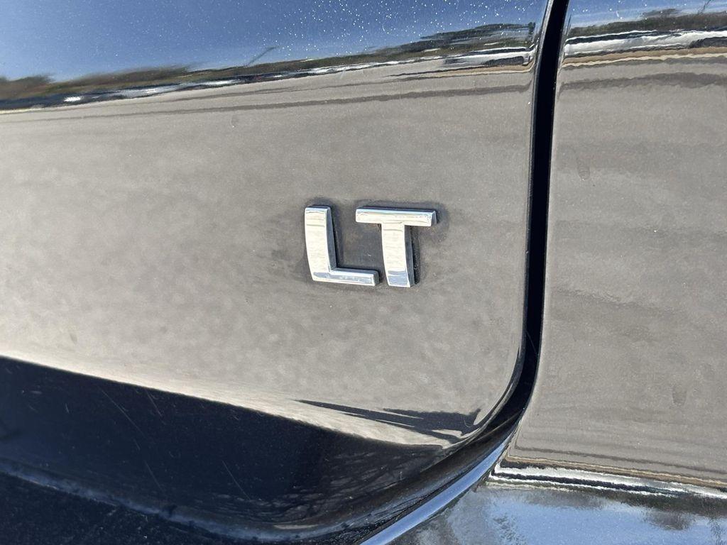 used 2021 Chevrolet Equinox car, priced at $14,656