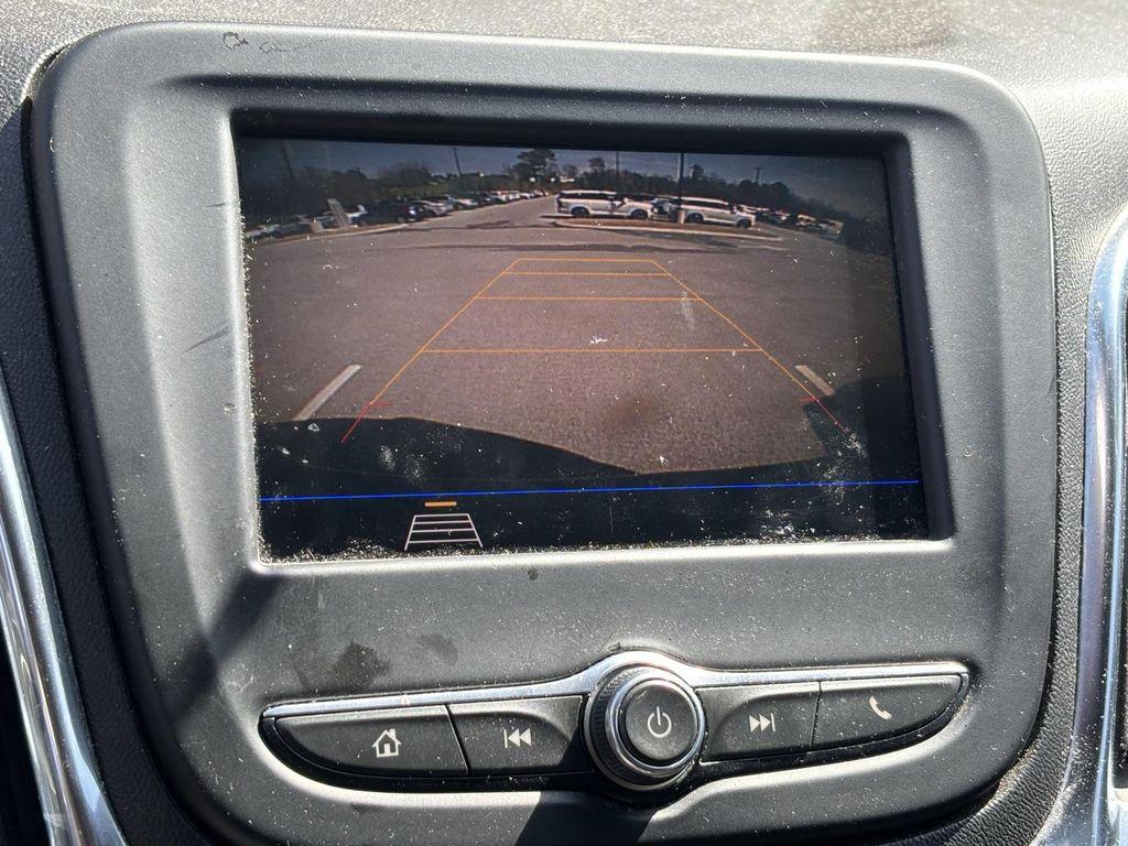 used 2021 Chevrolet Equinox car, priced at $14,656