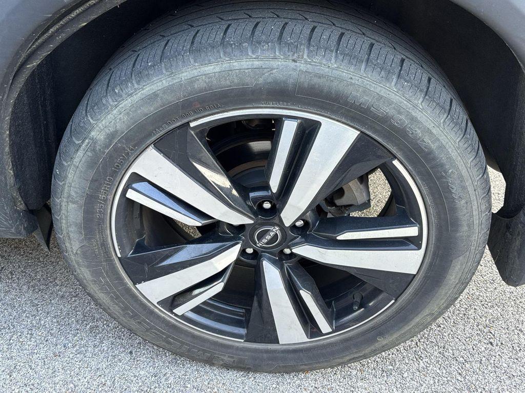 used 2021 Nissan Rogue car, priced at $21,956