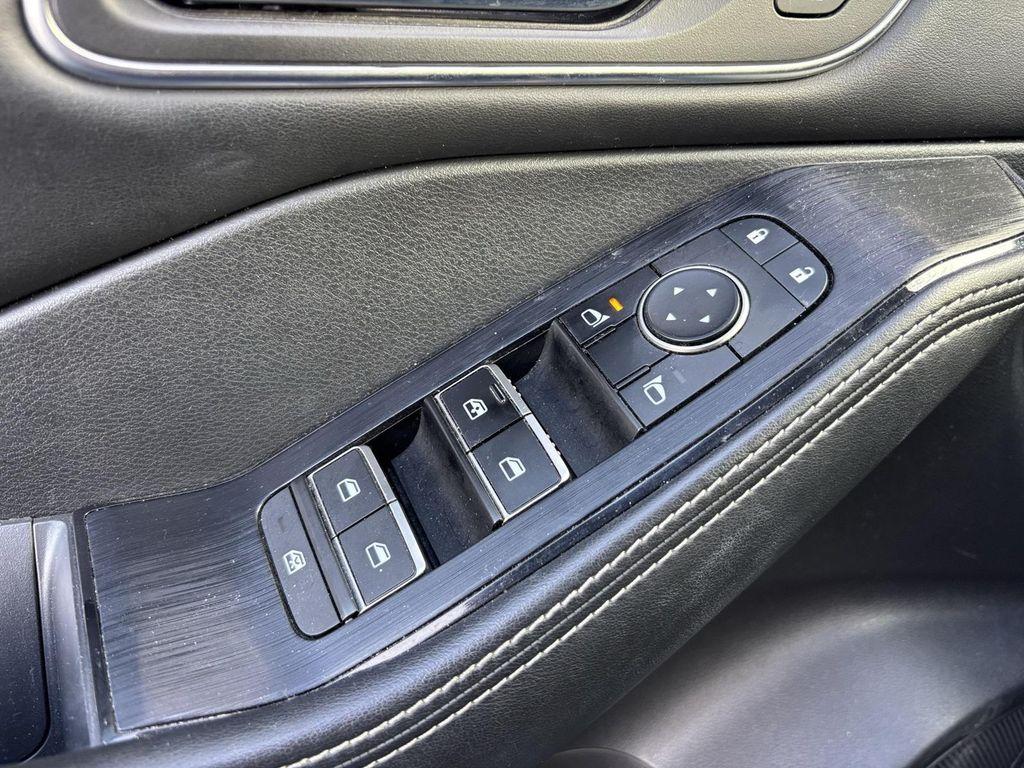 used 2021 Nissan Rogue car, priced at $21,956