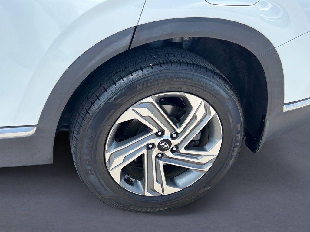used 2021 Hyundai Santa Fe car, priced at $18,470