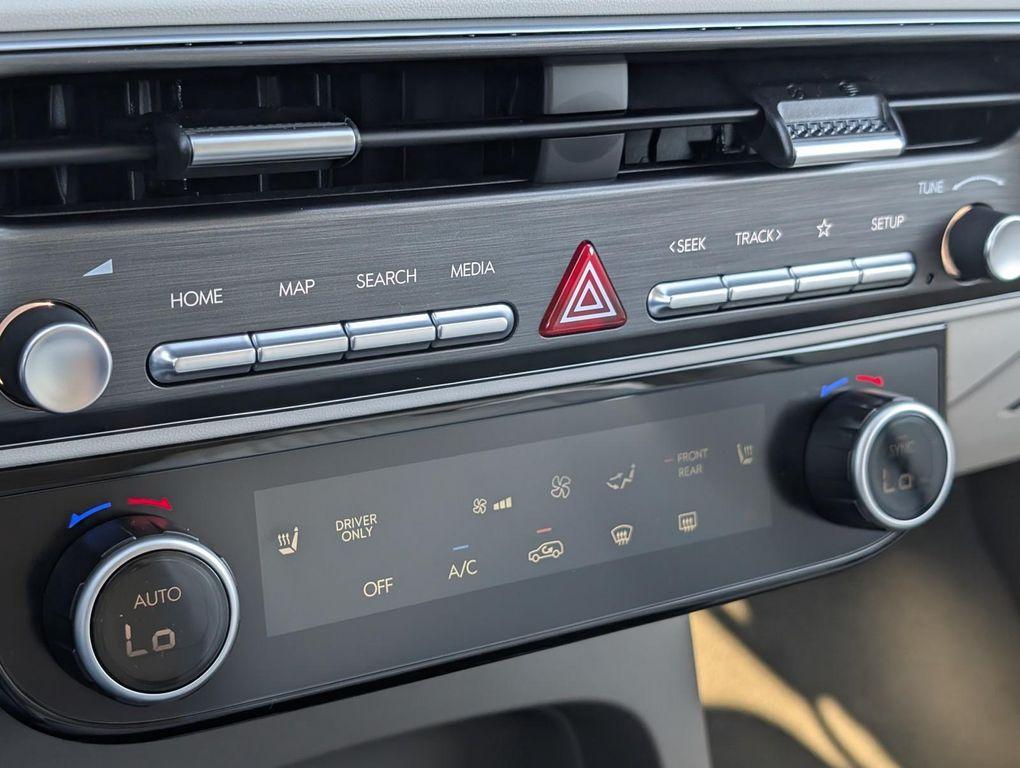 new 2026 Hyundai Palisade Hybrid car, priced at $46,400