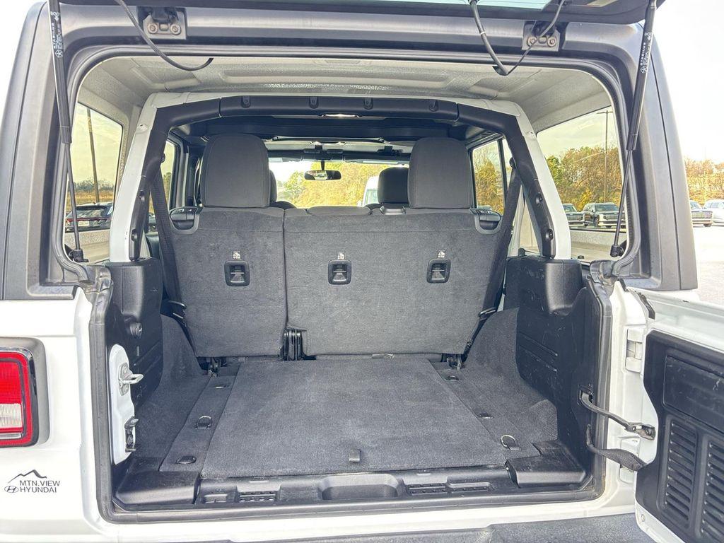 used 2021 Jeep Wrangler Unlimited car, priced at $24,056