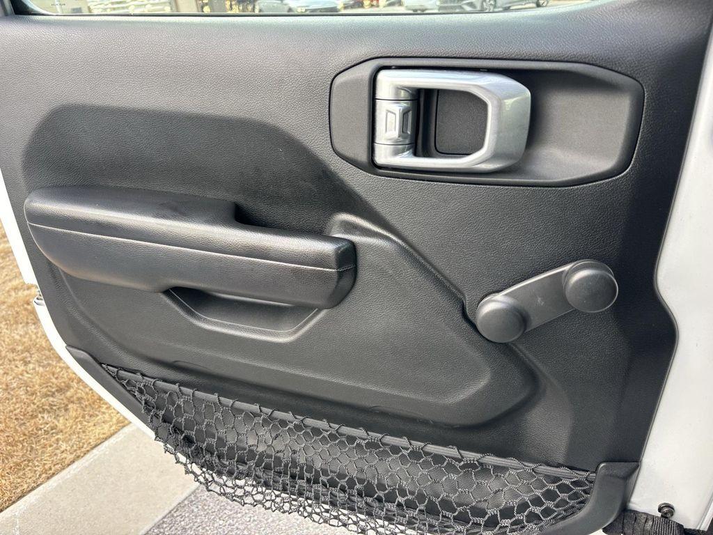 used 2021 Jeep Wrangler Unlimited car, priced at $24,056