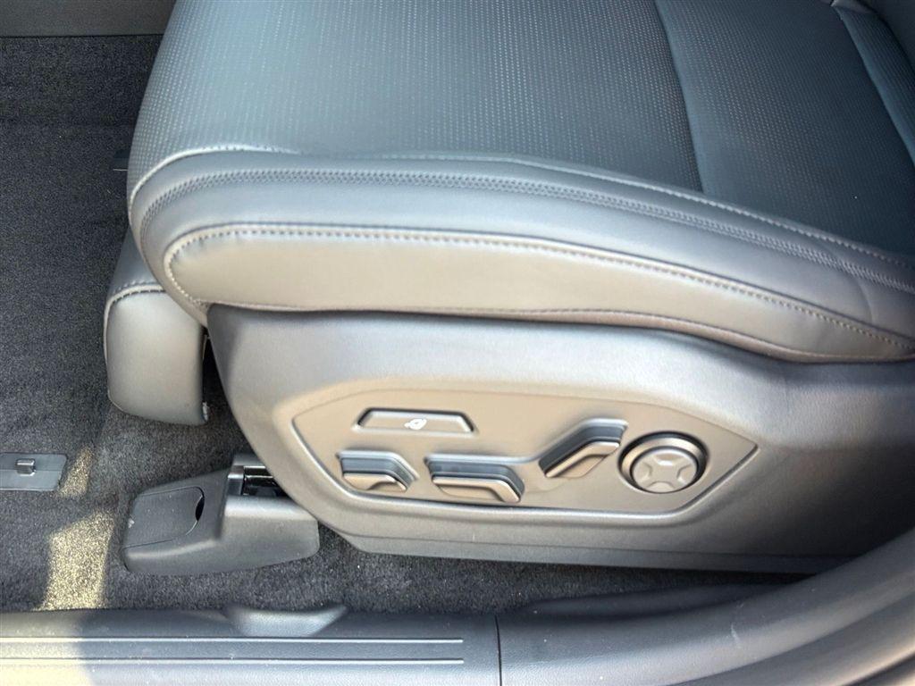 new 2027 Hyundai Santa Fe car