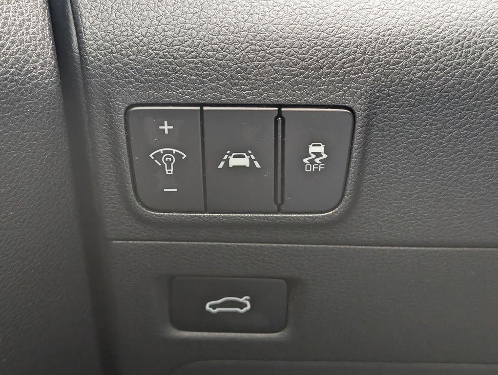 used 2022 Kia K5 car, priced at $22,610