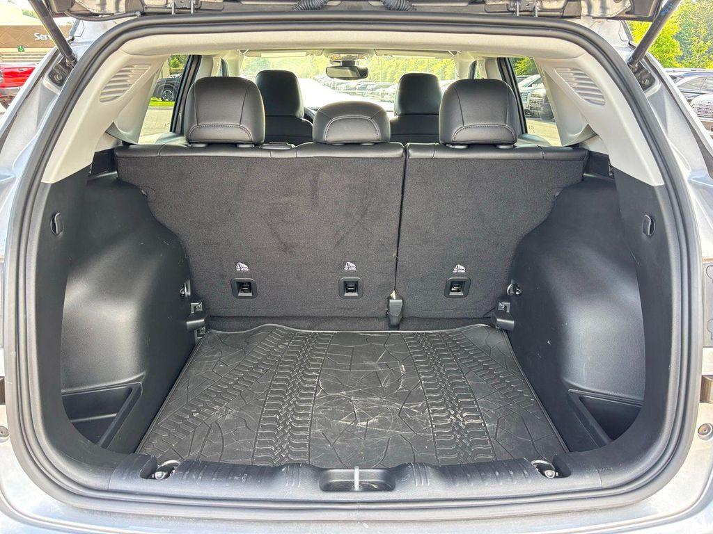 used 2022 Jeep Compass car, priced at $22,996