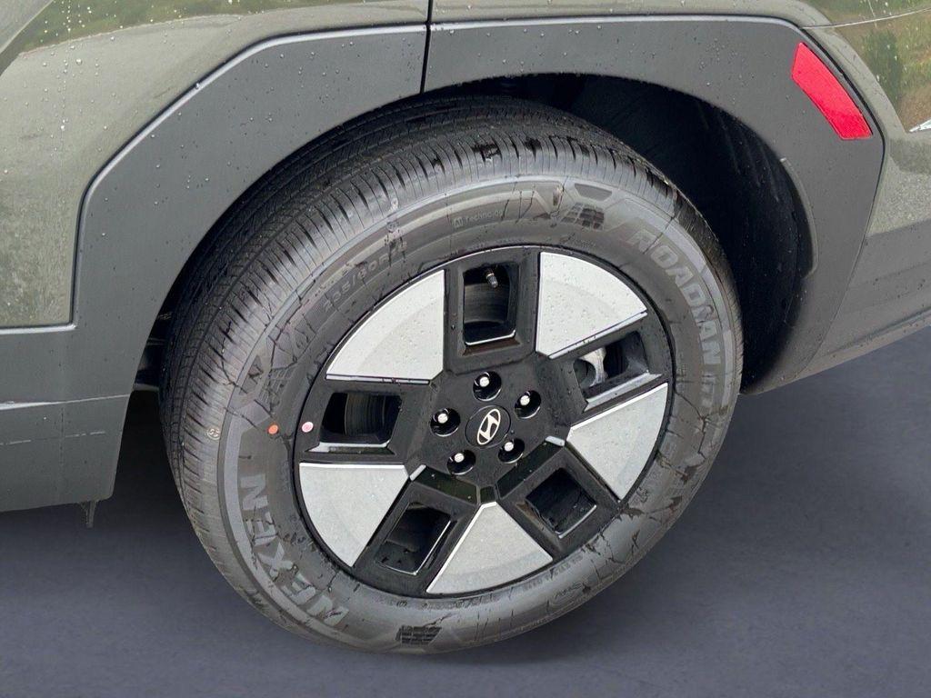 new 2026 Hyundai Santa Fe car, priced at $39,564