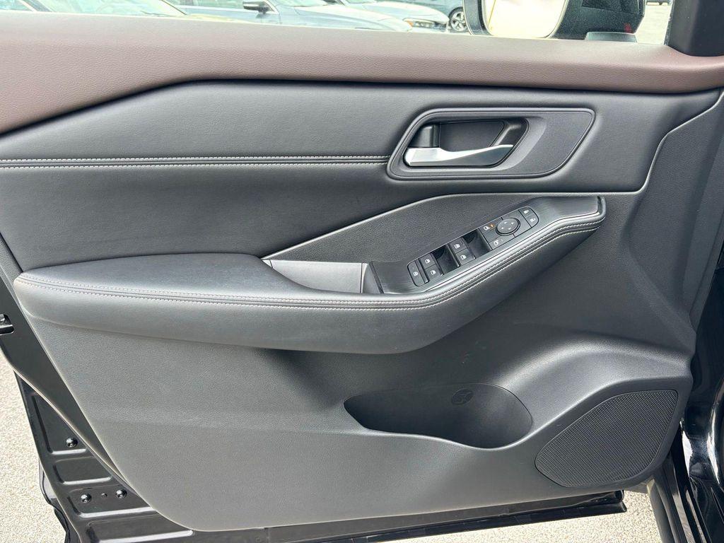 used 2022 Nissan Rogue car, priced at $23,777