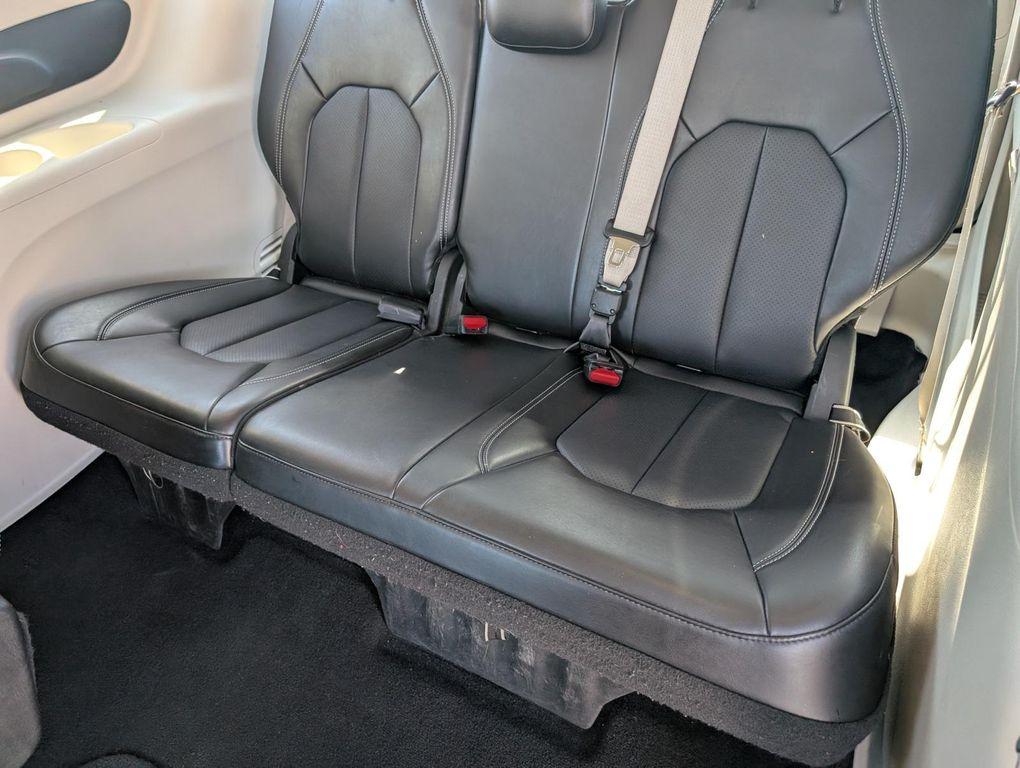 used 2024 Chrysler Pacifica car, priced at $29,409