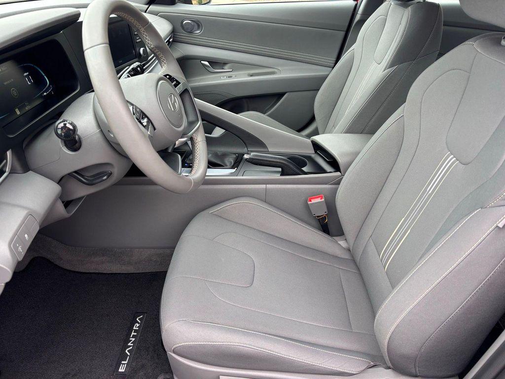 new 2025 Hyundai Elantra car, priced at $23,060