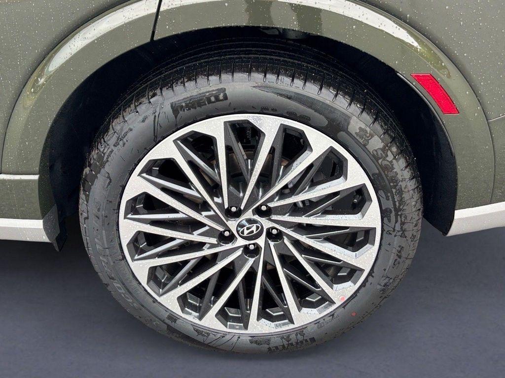 new 2026 Hyundai Palisade Hybrid car, priced at $61,025