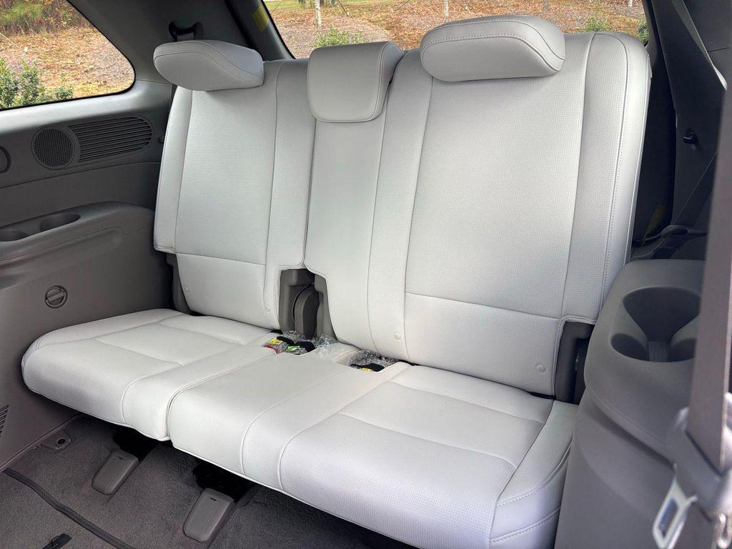 new 2026 Hyundai Palisade Hybrid car, priced at $53,190