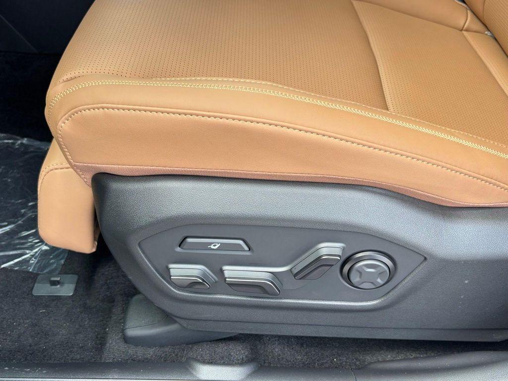 new 2026 Hyundai SANTA FE HEV car, priced at $51,361
