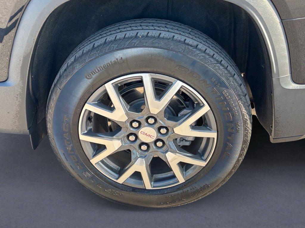 used 2023 GMC Acadia car, priced at $27,991