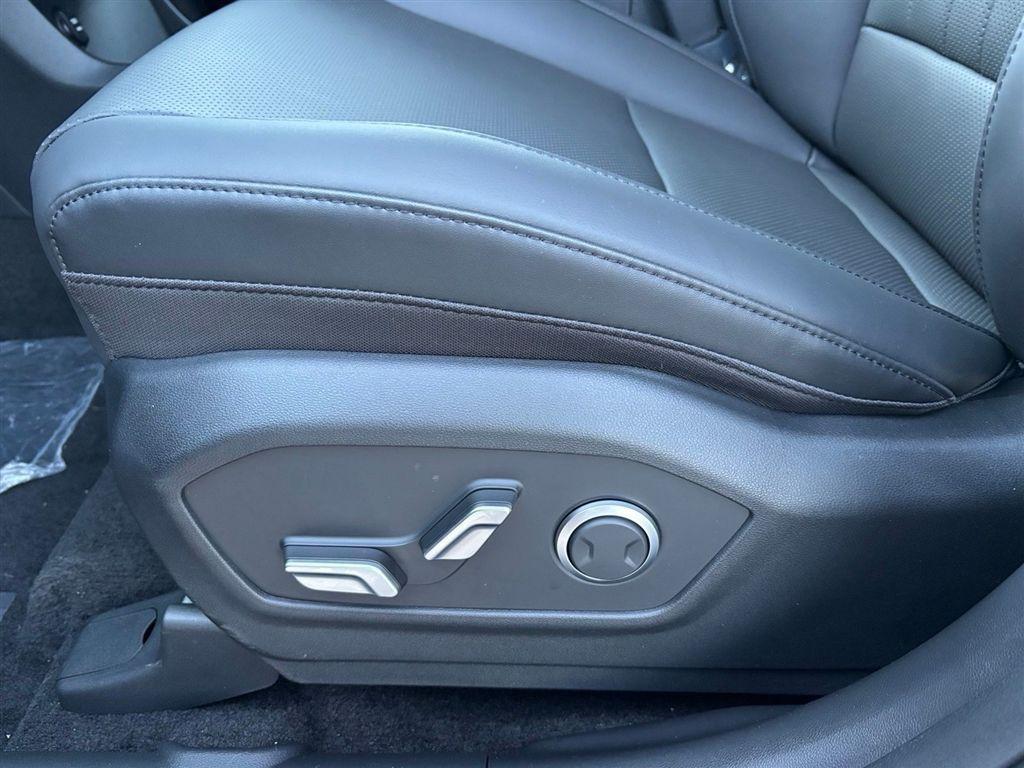 new 2027 Hyundai Santa Fe car