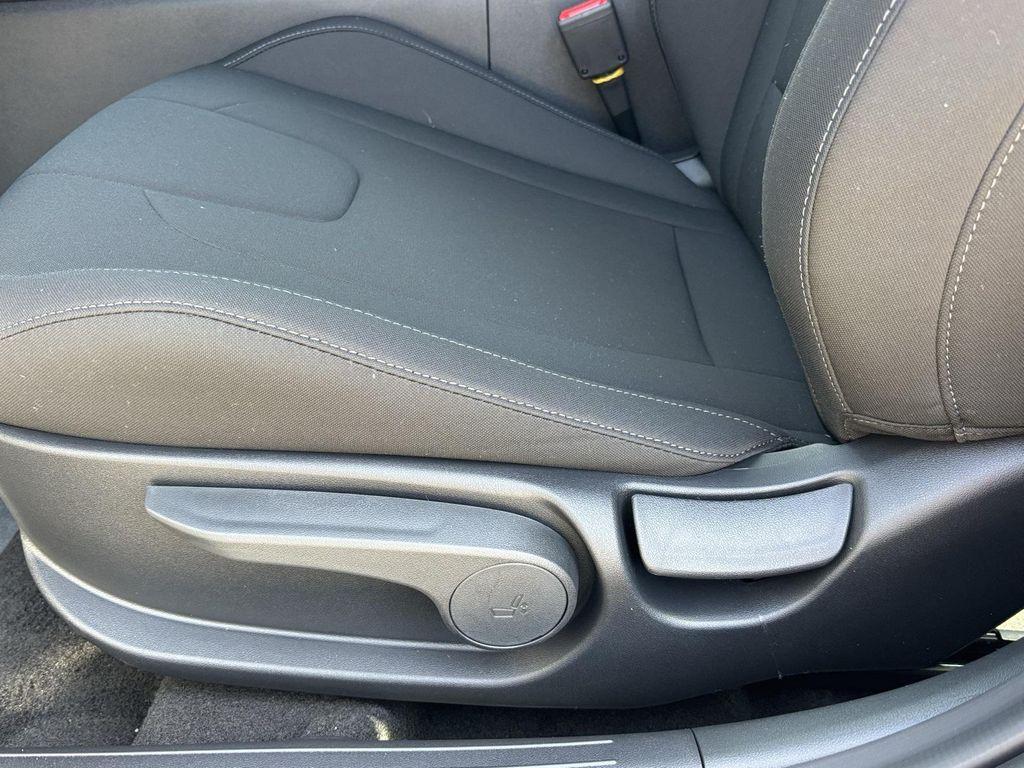 new 2026 Hyundai ELANTRA HEV car, priced at $26,627