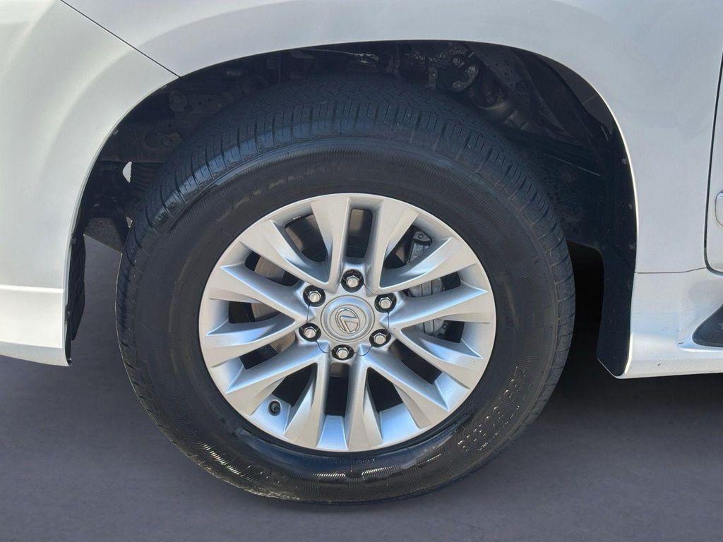 used 2017 Lexus GX 460 car, priced at $27,686