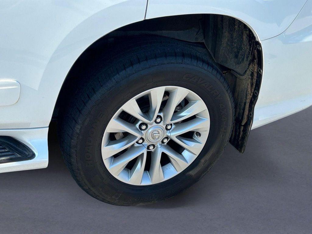 used 2017 Lexus GX 460 car, priced at $26,777