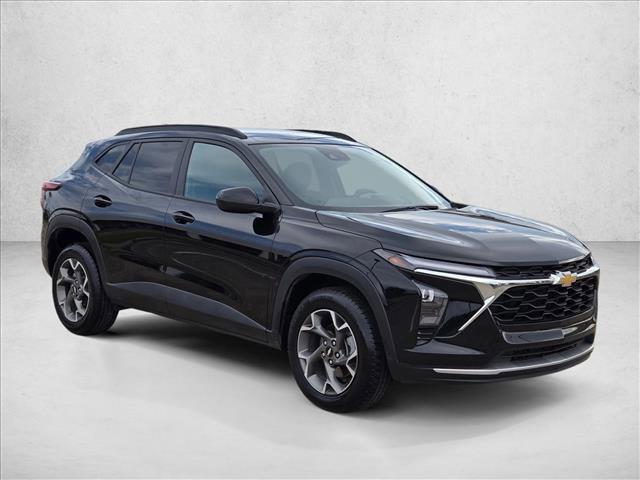 used 2024 Chevrolet Trax car, priced at $20,254
