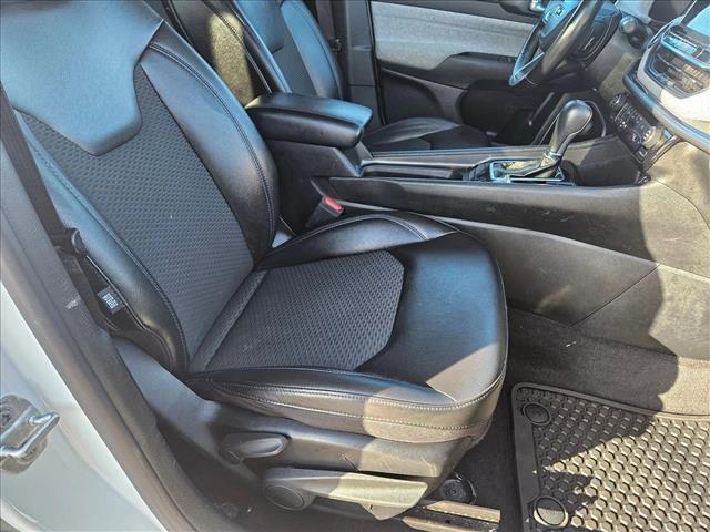 used 2022 Jeep Compass car, priced at $17,454