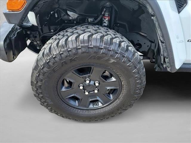 used 2020 Jeep Gladiator car, priced at $33,248