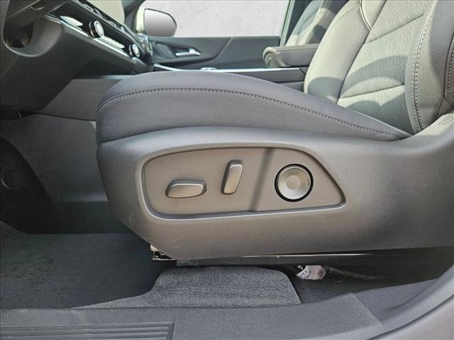 new 2026 Chevrolet Equinox car, priced at $34,090