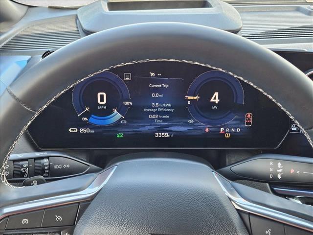 new 2025 Chevrolet Equinox EV car, priced at $29,995