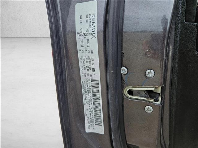 used 2018 Jeep Cherokee car, priced at $11,174