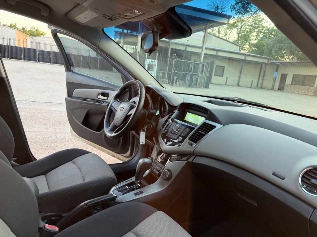 used 2012 Chevrolet Cruze car, priced at $2,995