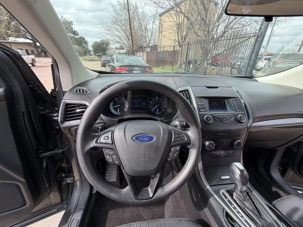 used 2015 Ford Edge car, priced at $5,995