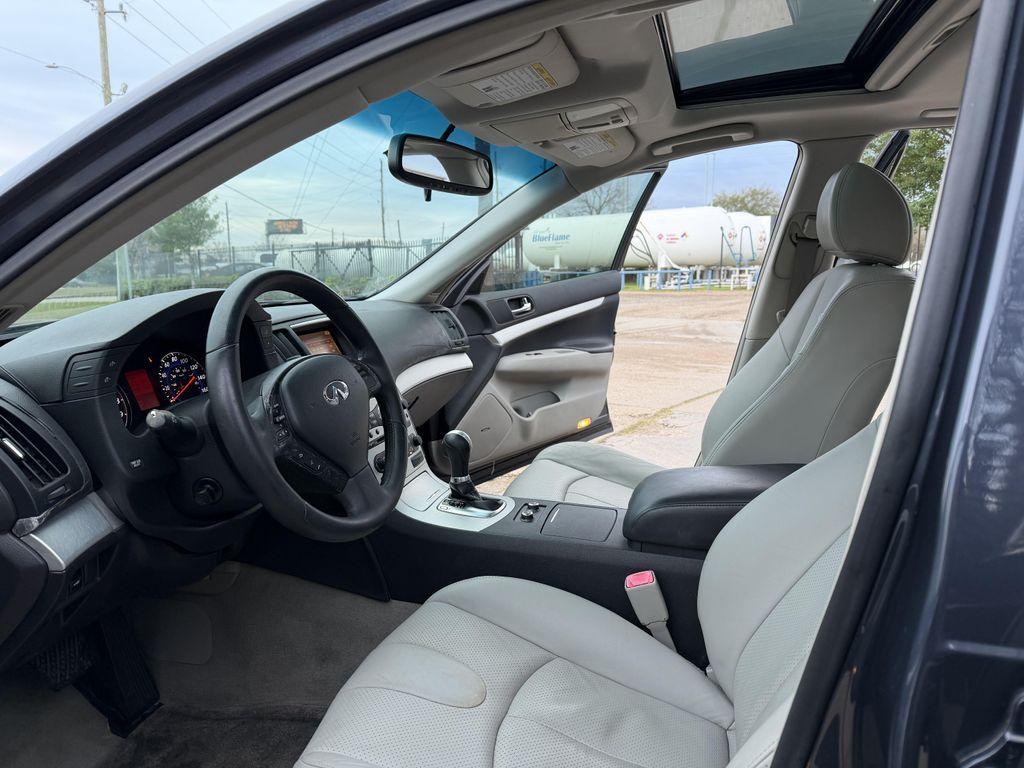 used 2009 INFINITI G37 car, priced at $4,495