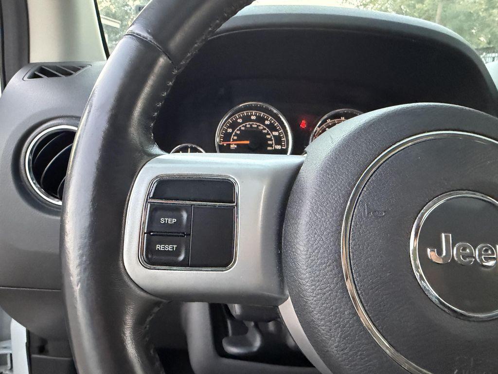 used 2016 Jeep Compass car, priced at $4,165