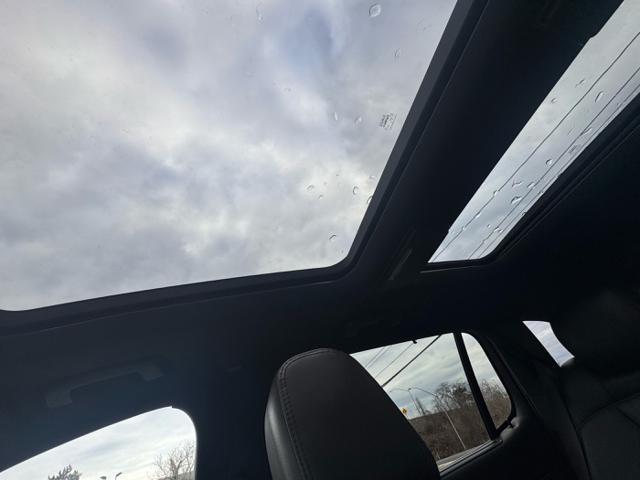 used 2016 Lincoln MKT car, priced at $6,990