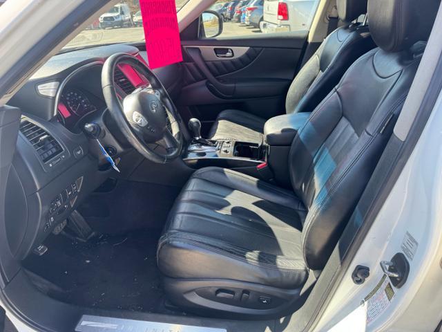 used 2016 INFINITI QX70 car, priced at $15,900