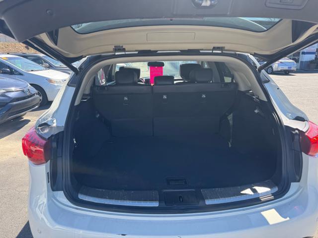 used 2016 INFINITI QX70 car, priced at $15,900