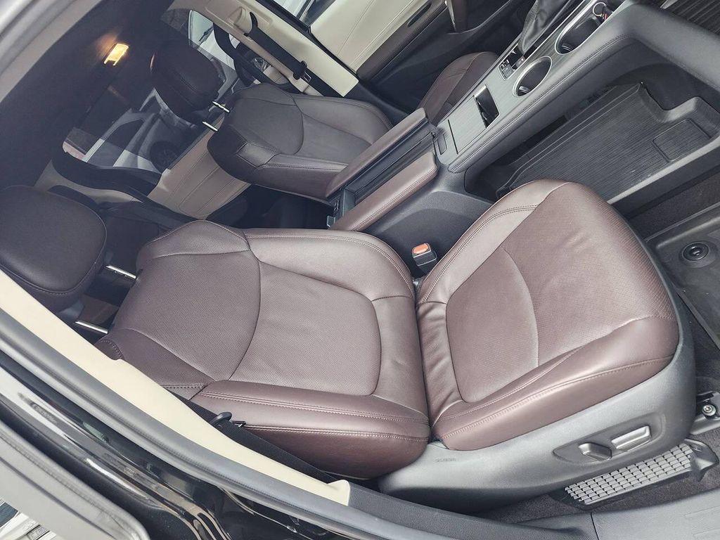 used 2024 Toyota Sienna car, priced at $40,500