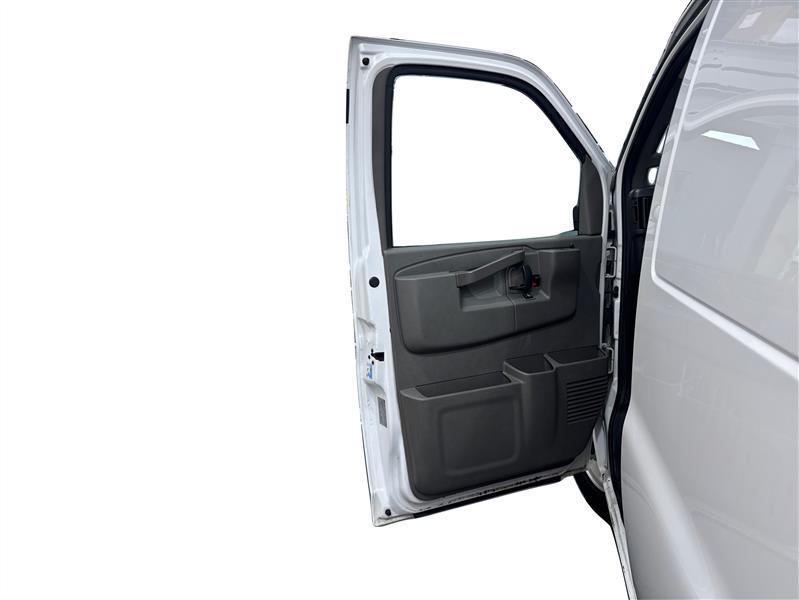 used 2017 GMC Savana 2500 car, priced at $10,300